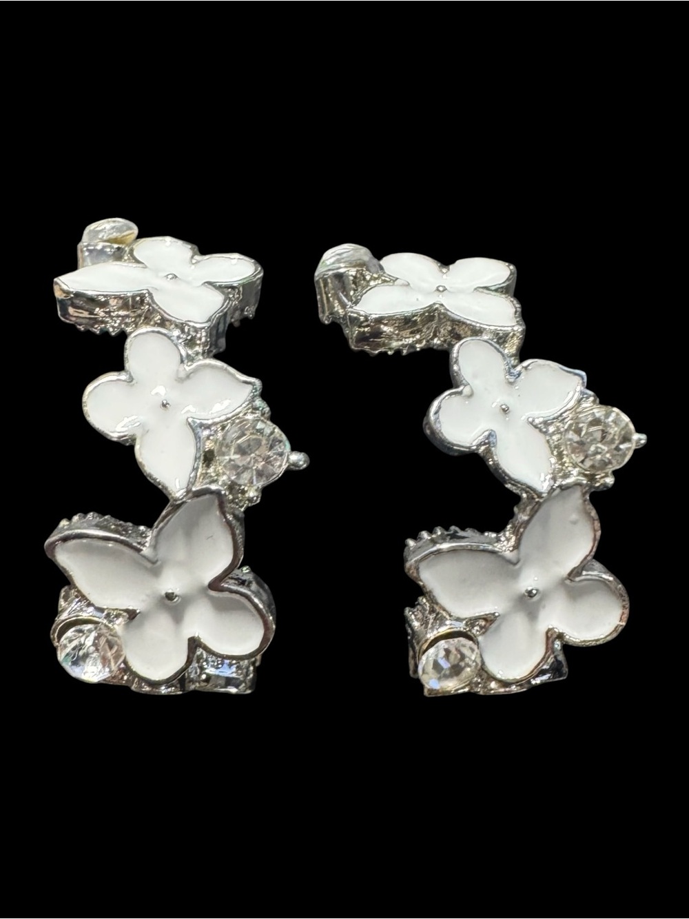 Elegant White Floral Hoop Earrings - Women Jewelry